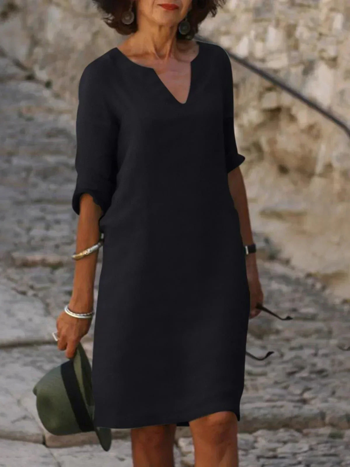 Abito Estivo V-Collo Silhouette Elegante Comfort