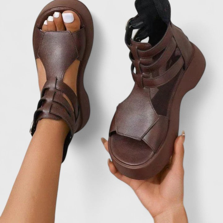 Sandali Platform Donna con Fasce Multiple e Suola Chunky – Stile Moderno e Comfort Estivo