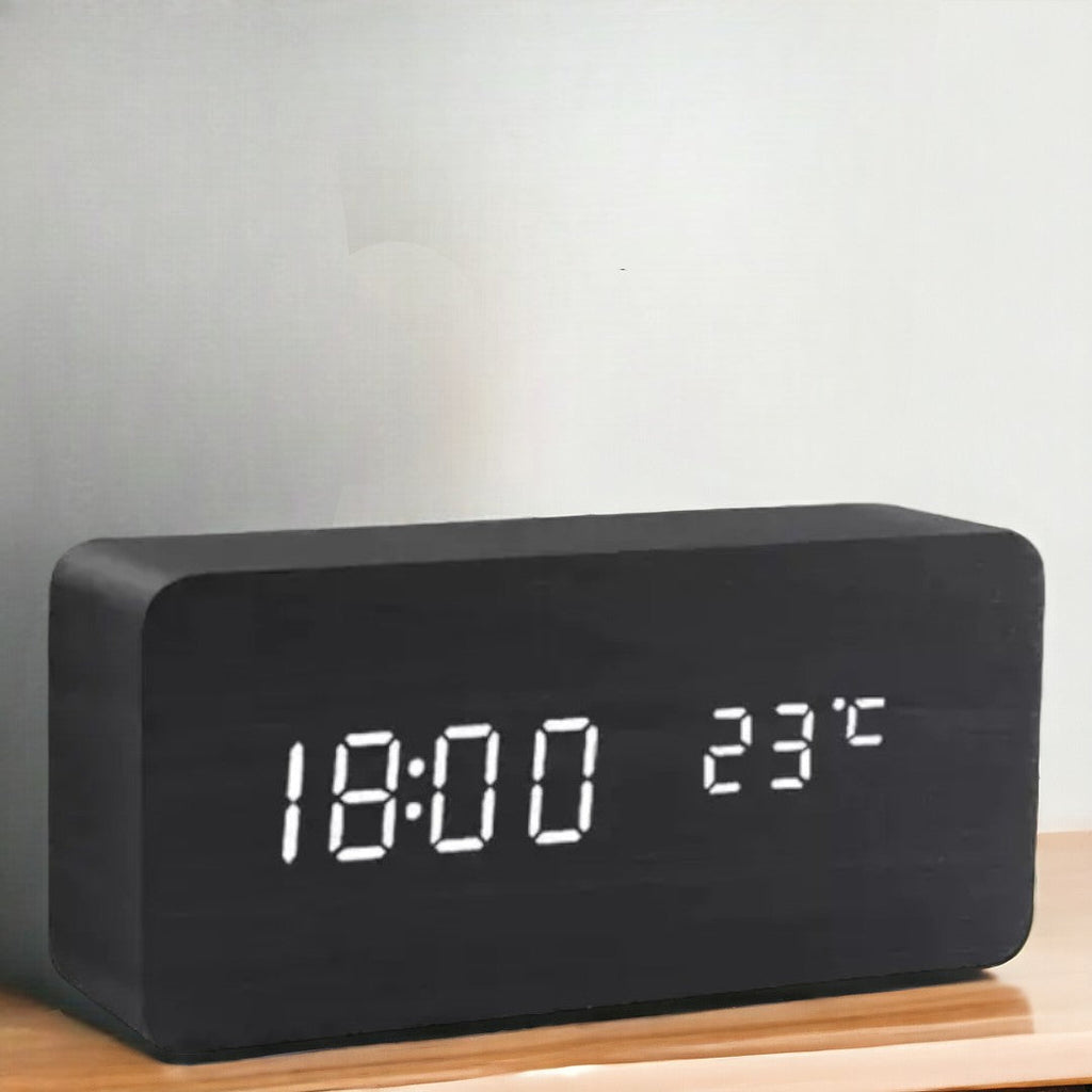 Sveglia LED Controllata da Voce – Design Elegante per un Arredamento Minimalista