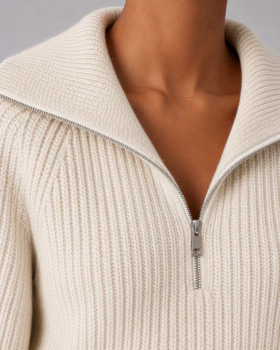 Maglione Corto Donna a Coste con Mezza Zip