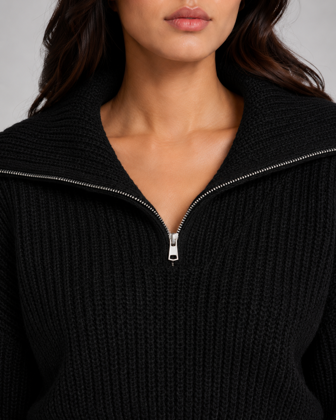Maglione Corto Donna a Coste con Mezza Zip