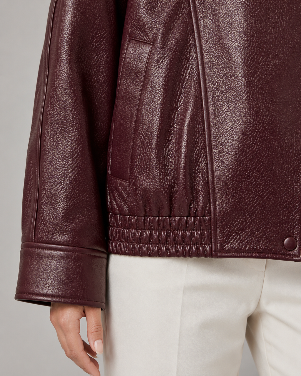 Giacca Donna in Pelle con Collo Alto