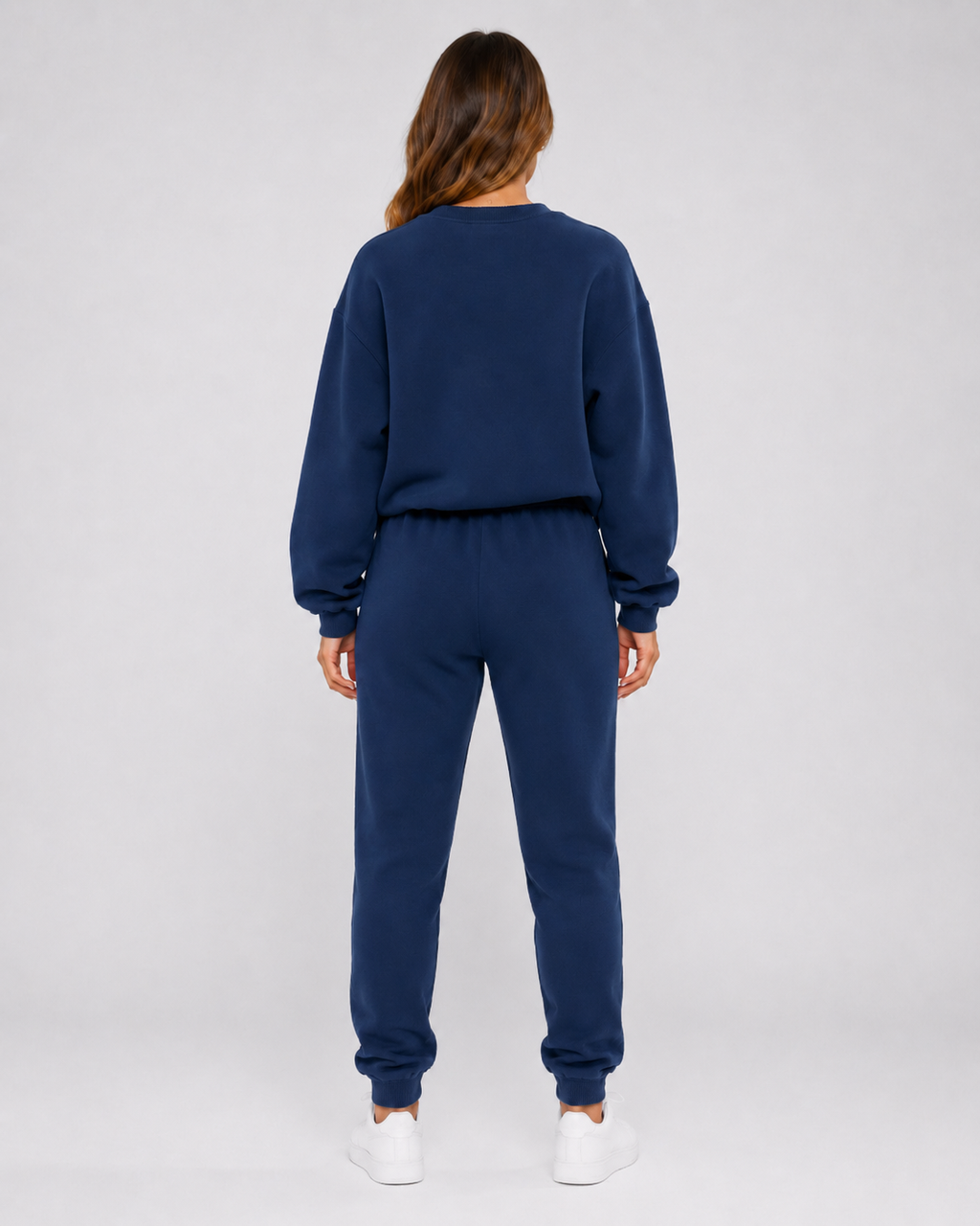 Chándal oversize de mujer con sudadera y joggers