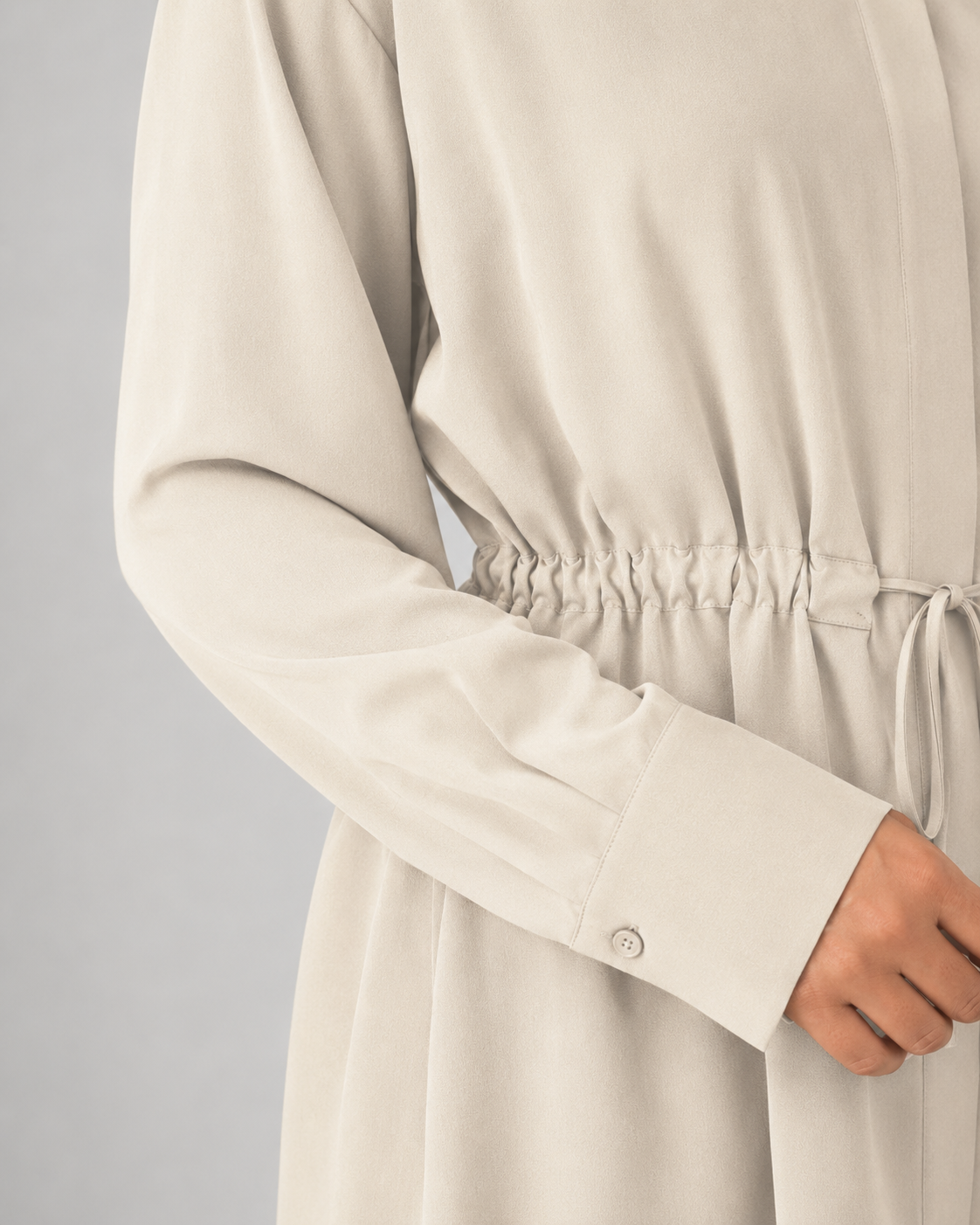 Camisa larga oversize de mujer con cordón en la cintura